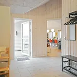 9 Bedroom Beautiful In Spottrup