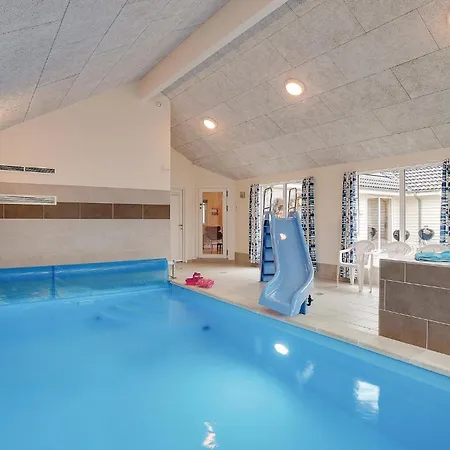 9 Bedroom Beautiful In
