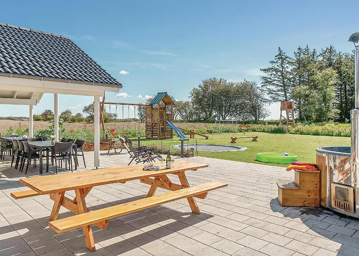 9 Bedroom Beautiful In Spottrup