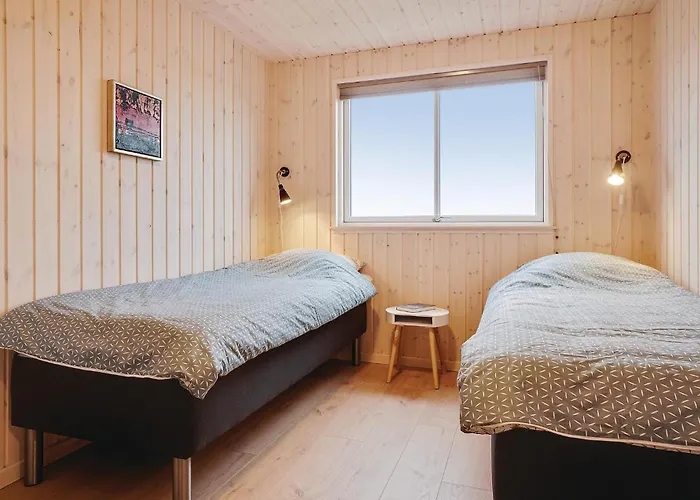Prázdninový dům 9 Bedroom Beautiful In Spottrup